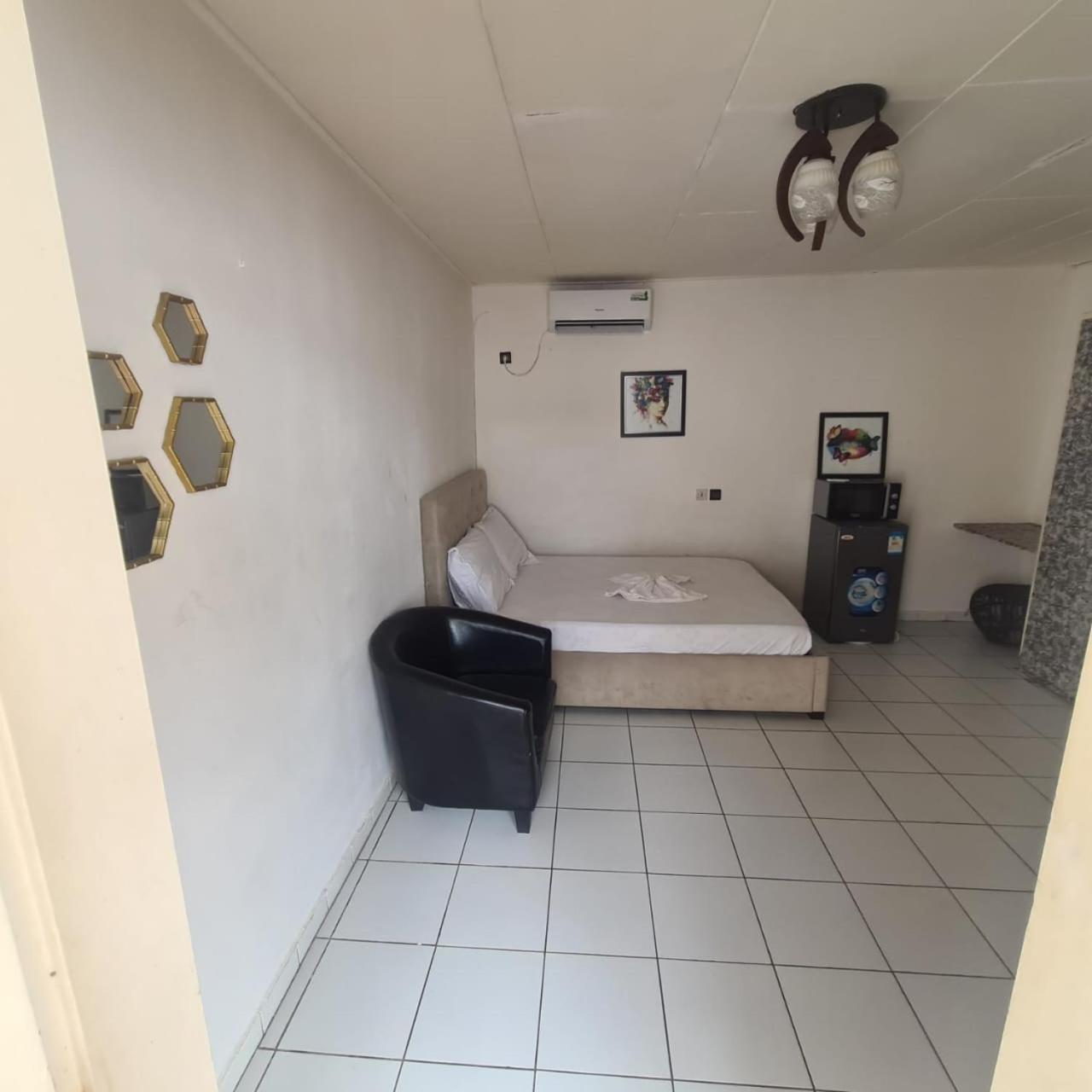 Iris Room ليبرفيل المظهر الخارجي الصورة