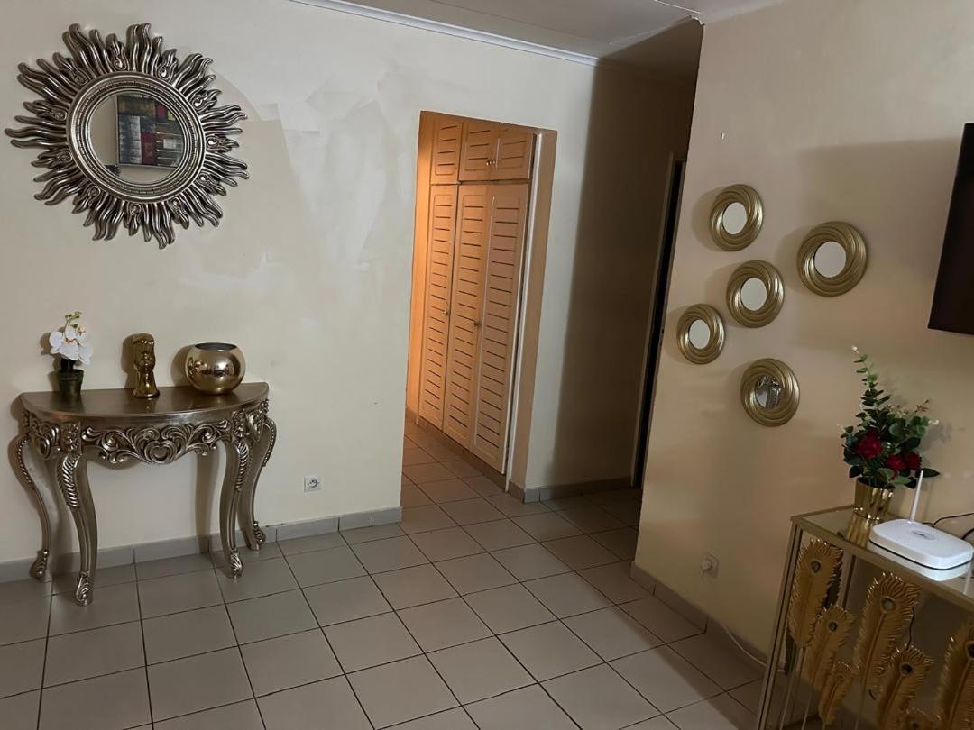 Iris Room ليبرفيل المظهر الخارجي الصورة